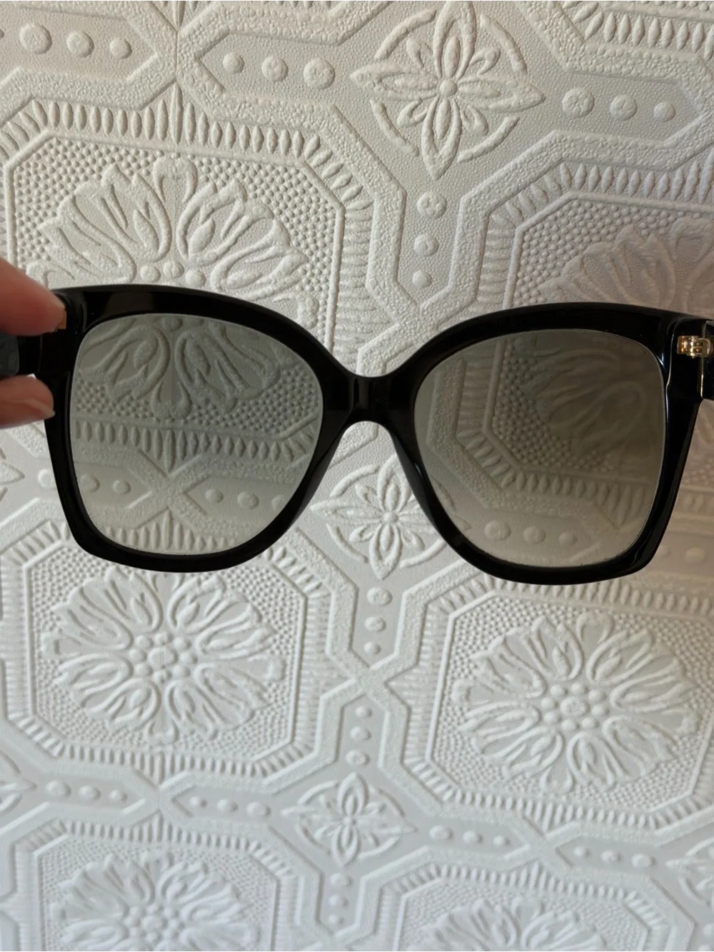 Gucci Black Sunglasses GG0459S - Picture 8 of 9